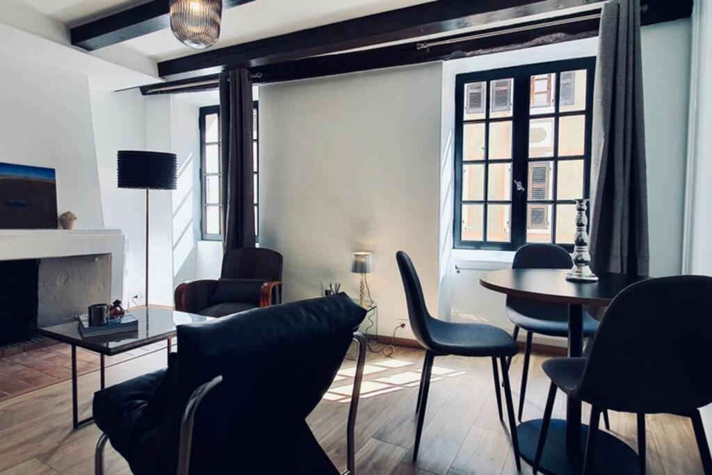 Le Carnot 2 Etoiles Hypercentre Vieille Ville อานซี ภายนอก รูปภาพ